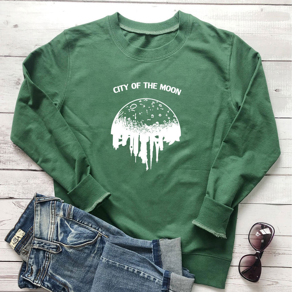 Moon print round neck long sleeved sweatshirt